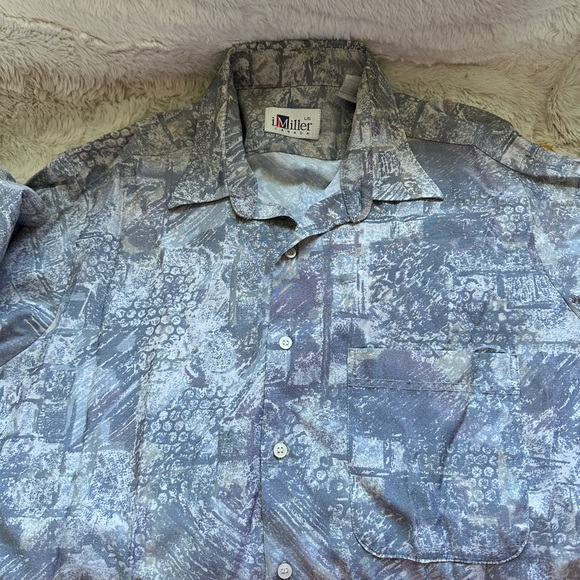 3 Men's Button Up Patterned Shirts - Picture 6 of 9